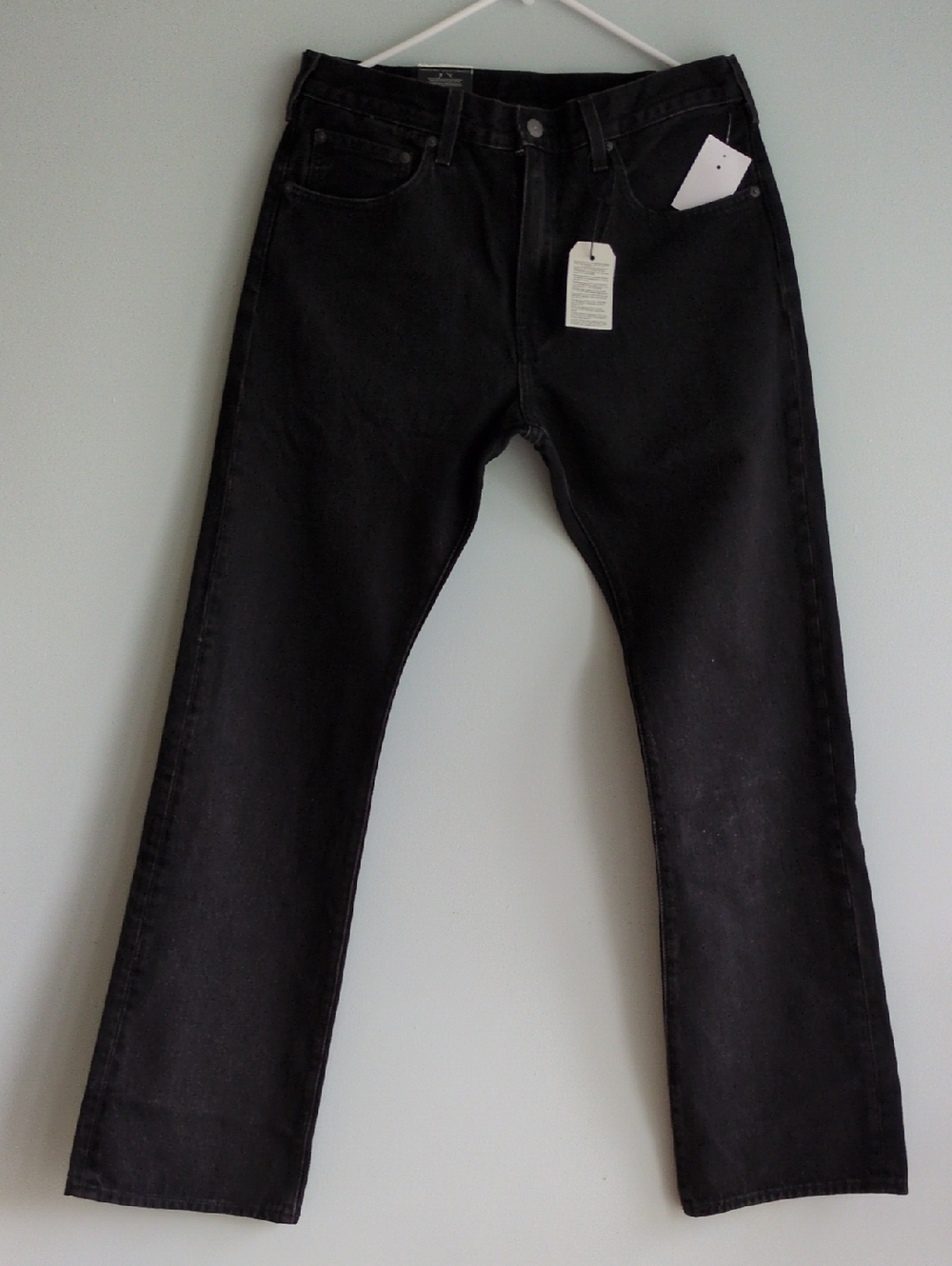 Levis 517 - Men's Bootcut Black Jeans — Classic Everyday Fit